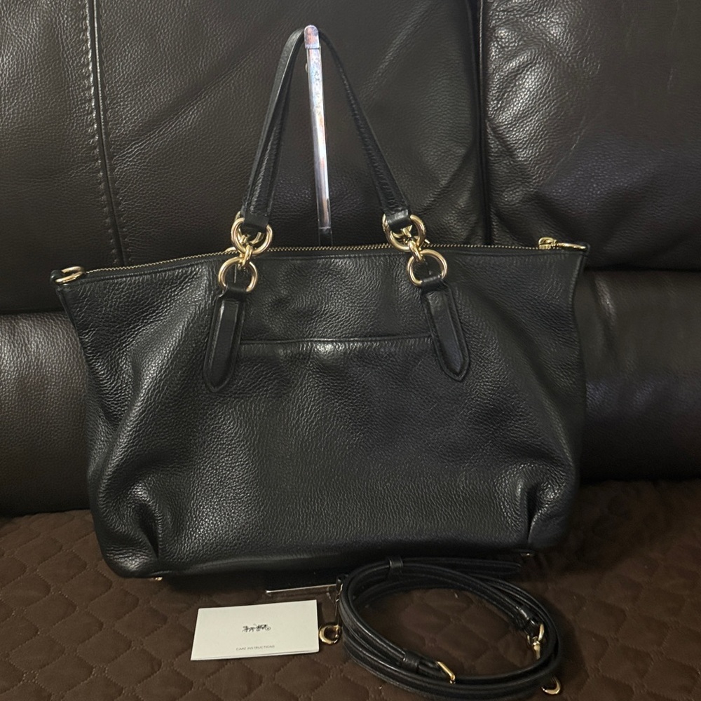 Coach Black Leather F30565 2-Way Tote Bag - Picture 8 of 15